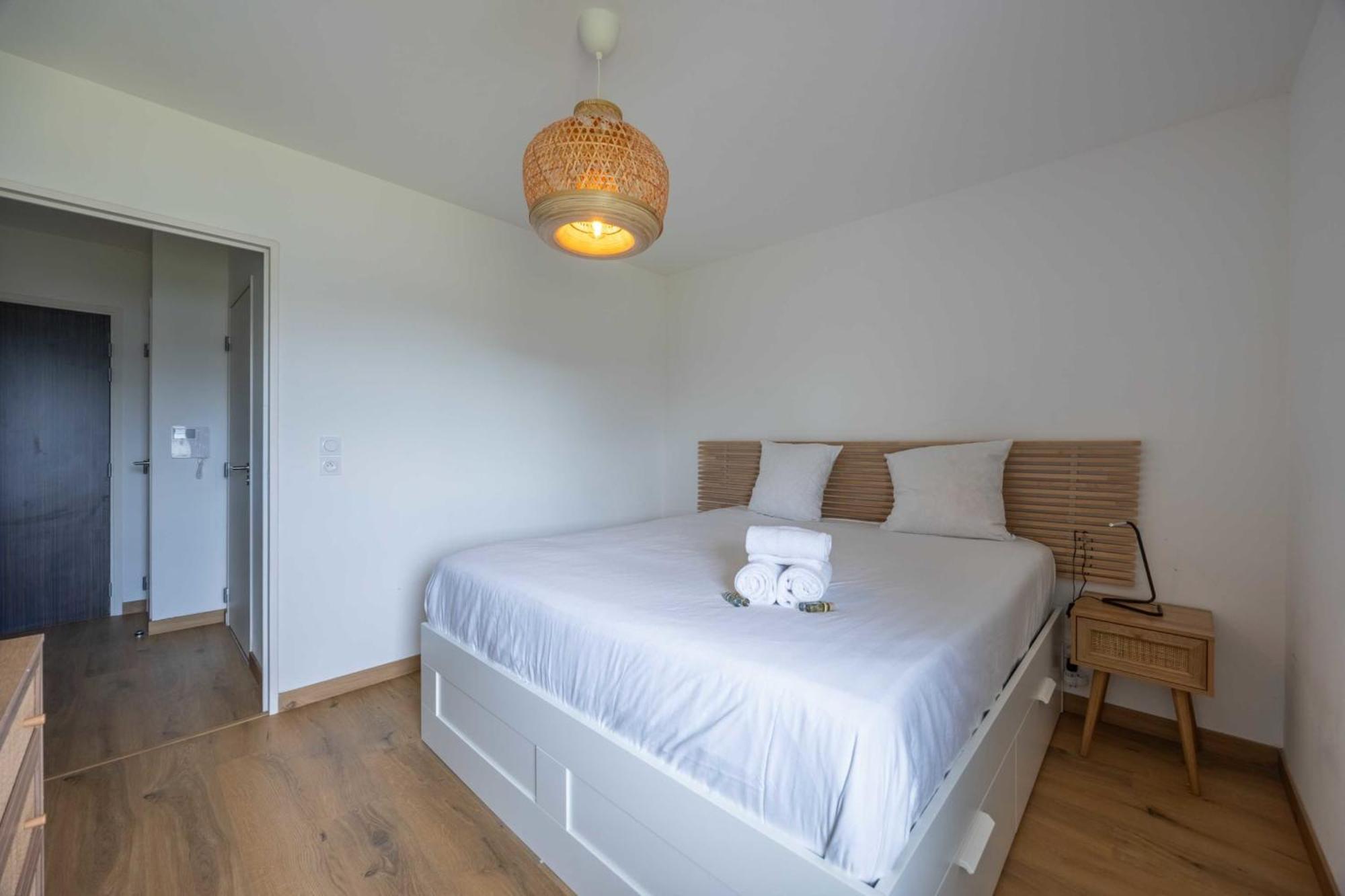 Appartement Conquistar - Welkeys กาบูร์ก ภายนอก รูปภาพ
