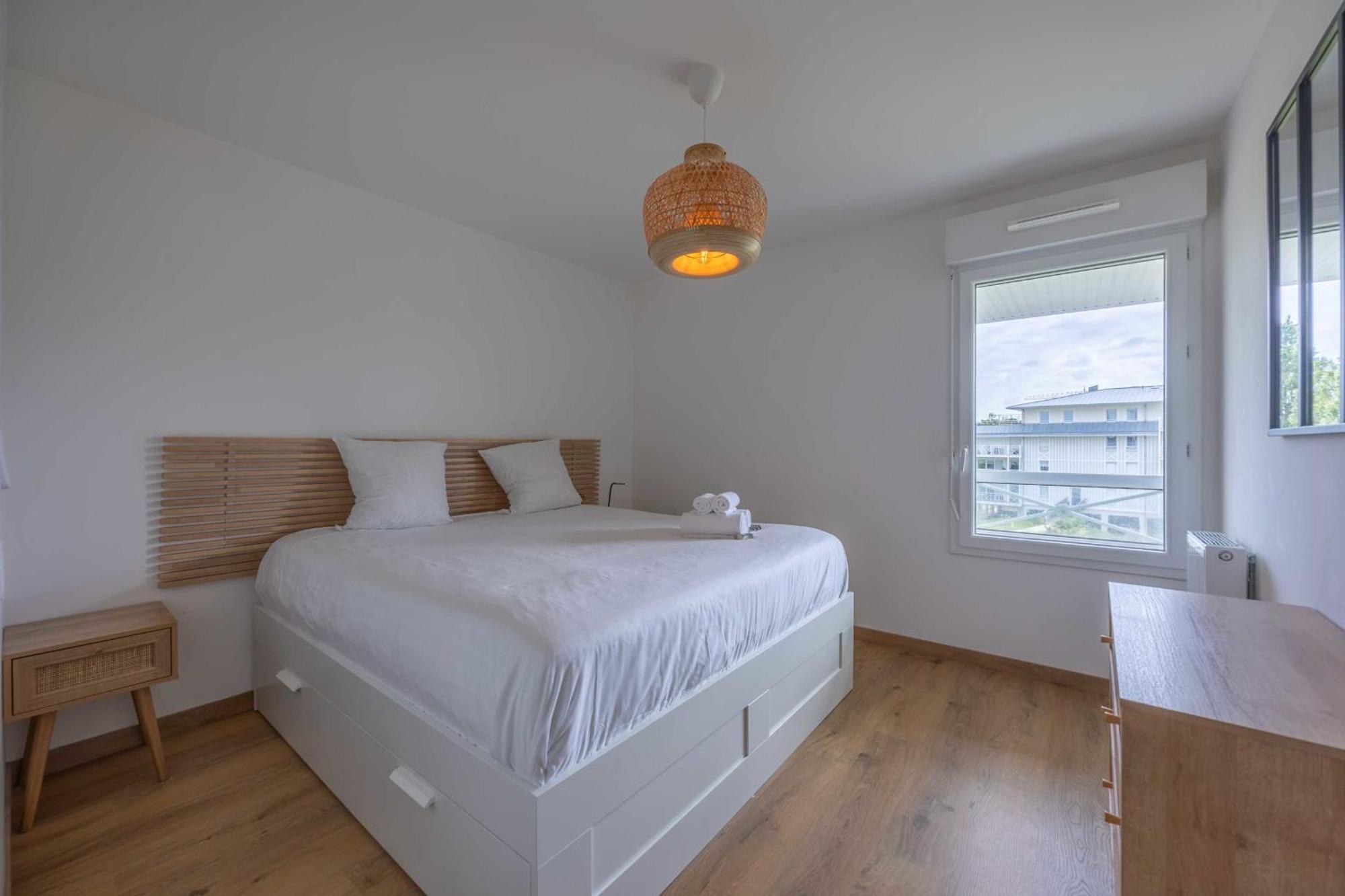 Appartement Conquistar - Welkeys กาบูร์ก ภายนอก รูปภาพ